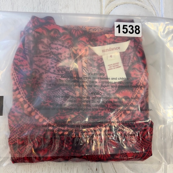 Sundance Halter Tank Blouse 4 - Picture 6 of 6